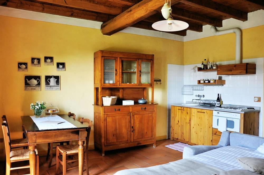 Agriturismo La Costa - Casa Vacanze Rovagnate エクステリア 写真