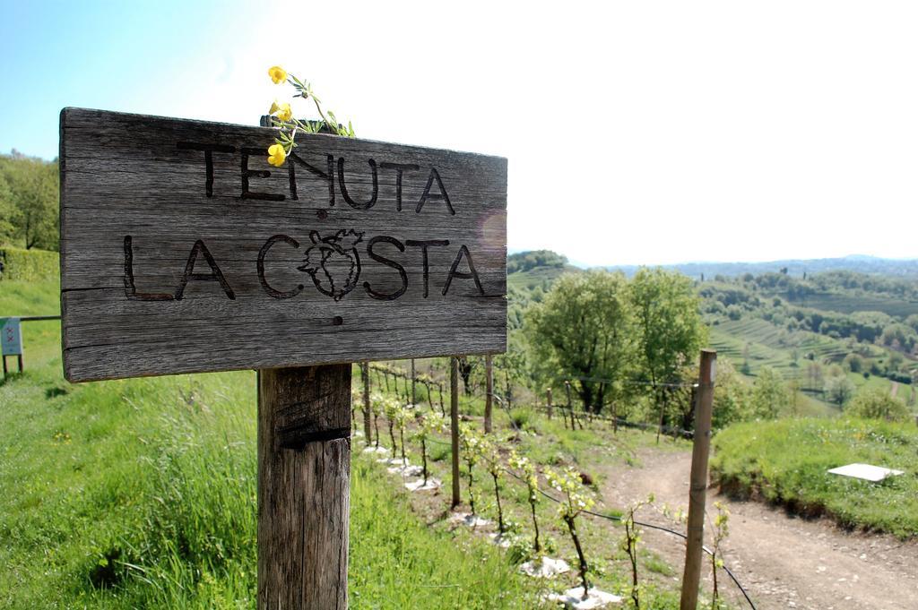 Agriturismo La Costa - Casa Vacanze Rovagnate エクステリア 写真